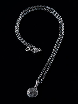 TIBEKKOTSU EMBLEM PENDANT