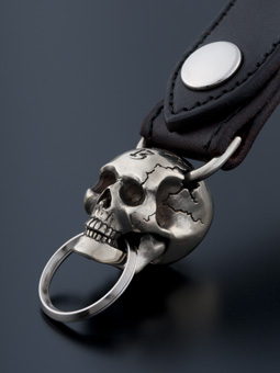MOVABLEJAW SKULL KEY RING